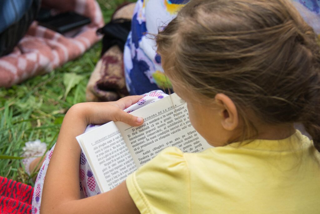 Citirea de carti din literatura universala_foto Oana Nechifor 11