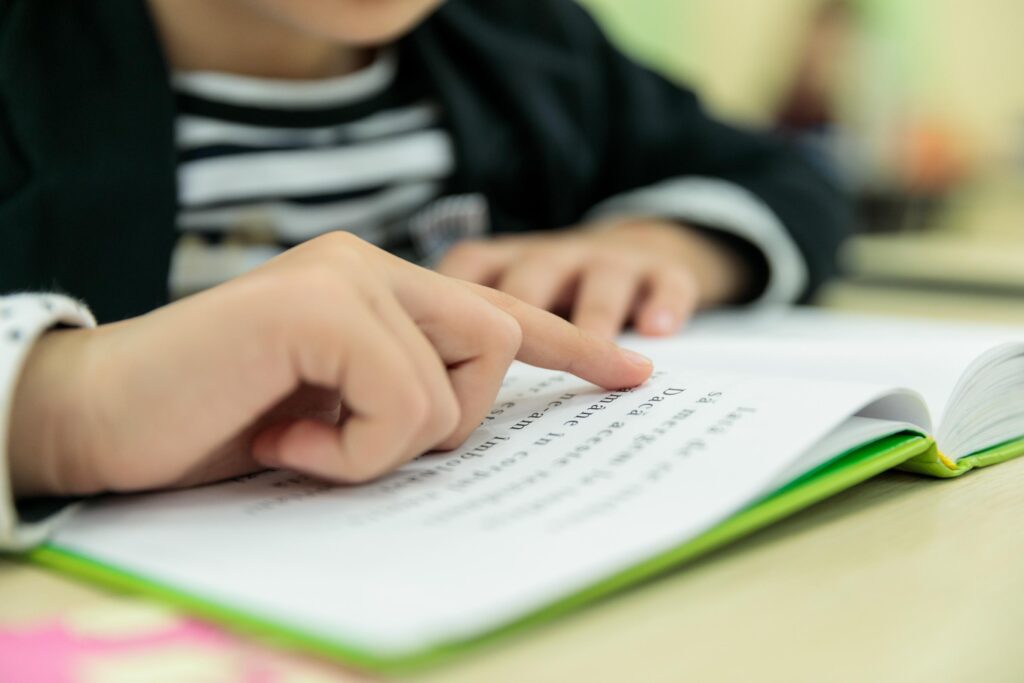 Citirea de carti din literatura universala_foto Oana Nechifor 4